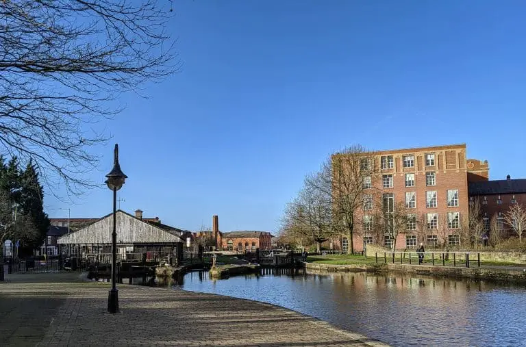 Burton on Trent, Canal and Brewery